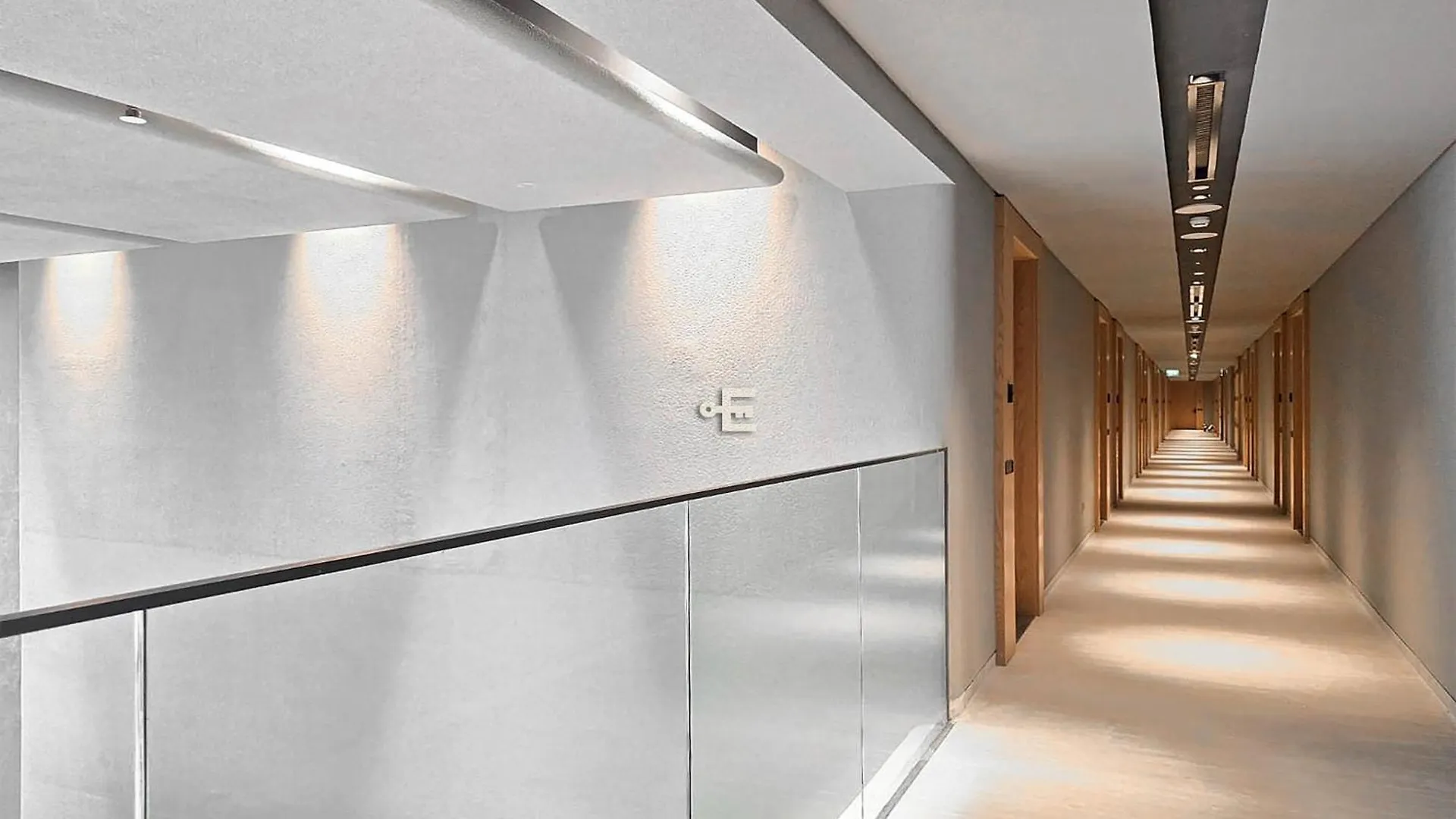 Contemporary Studio Terrace Luxe & Secure Stay 迪拜