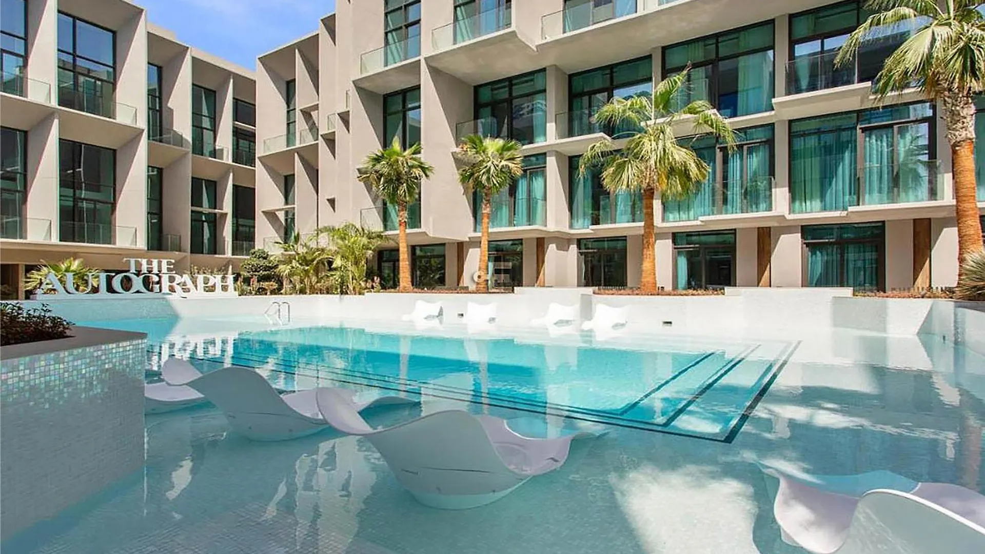 Contemporary Studio Terrace Luxe & Secure Stay Dubai